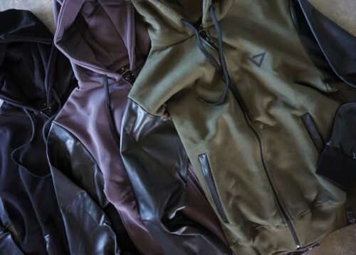 heavy zipped and hooded sweatshirt, manufactured with very resistant fabric