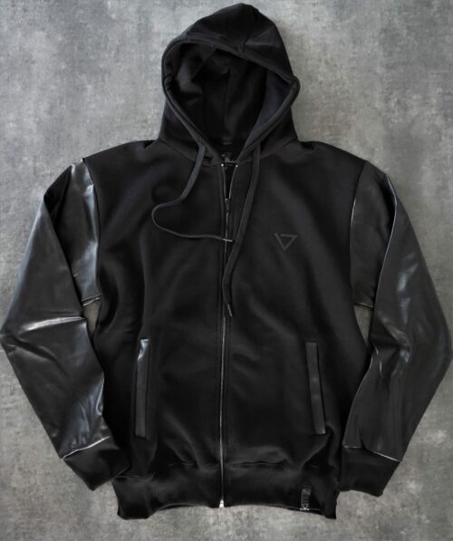 heavy zipped and hooded sweatshirt, manufactured with very resistant fabric