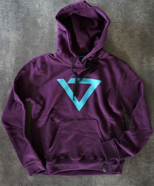 heavy hooded sweatshirt, manufactured with very resistant fabric