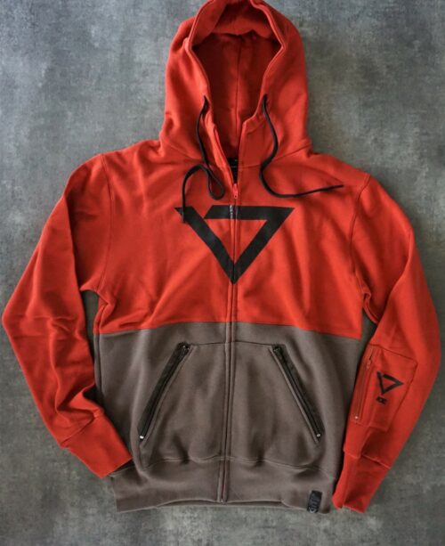 heavy hooded sweatshirt, manufactured with very resistant fabric
