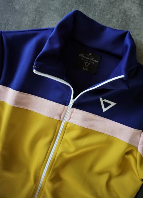 highly functional performant jacket, inspired by the style of street skateboarding