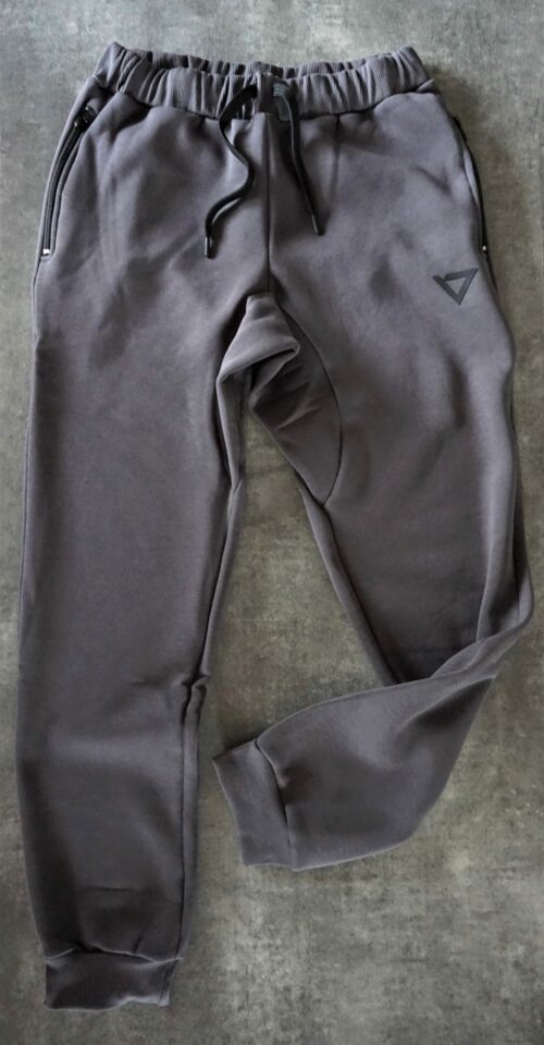 highly functional performant pants, inspired by the style of street skateboarding