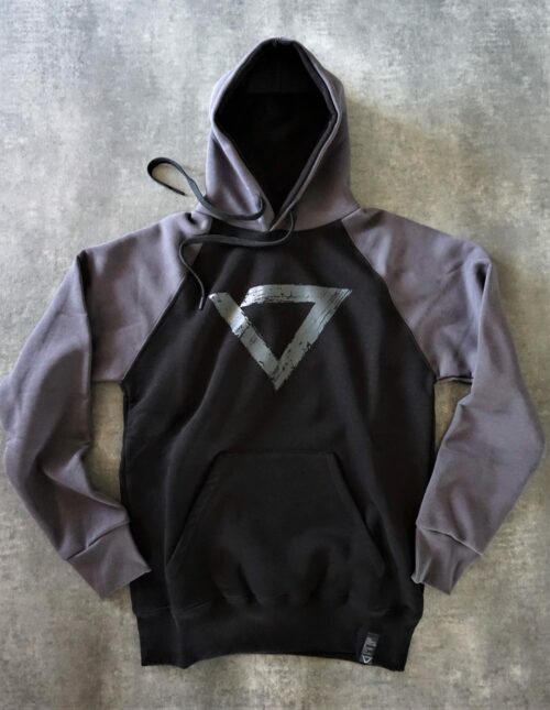 heavy hooded sweatshirt, manufactured with very resistant fabric