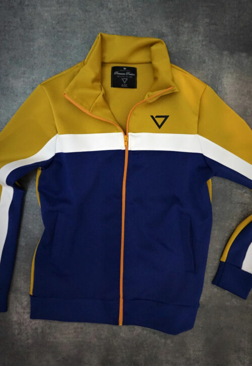 highly functional performant jacket, inspired by the style of street skateboarding